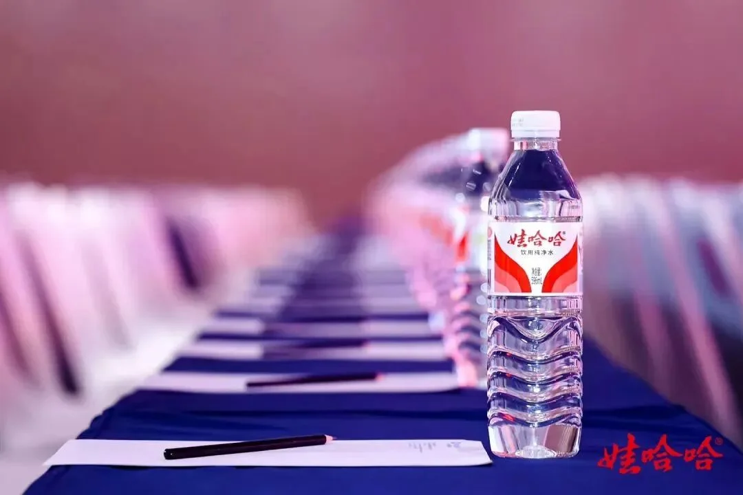 接班娃哈哈300天,宗馥莉迫切需要一场大胜