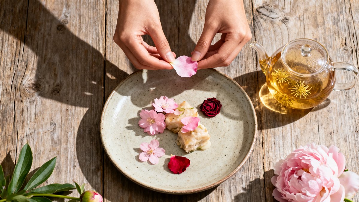 又一花卉获批新食品原料，15种可食用花卉功能解析