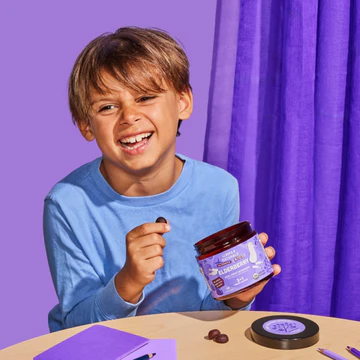 甲流攀升45%!手握新原料批文的接骨木莓,能否成为免疫食品赛道的天然奥司他韦?