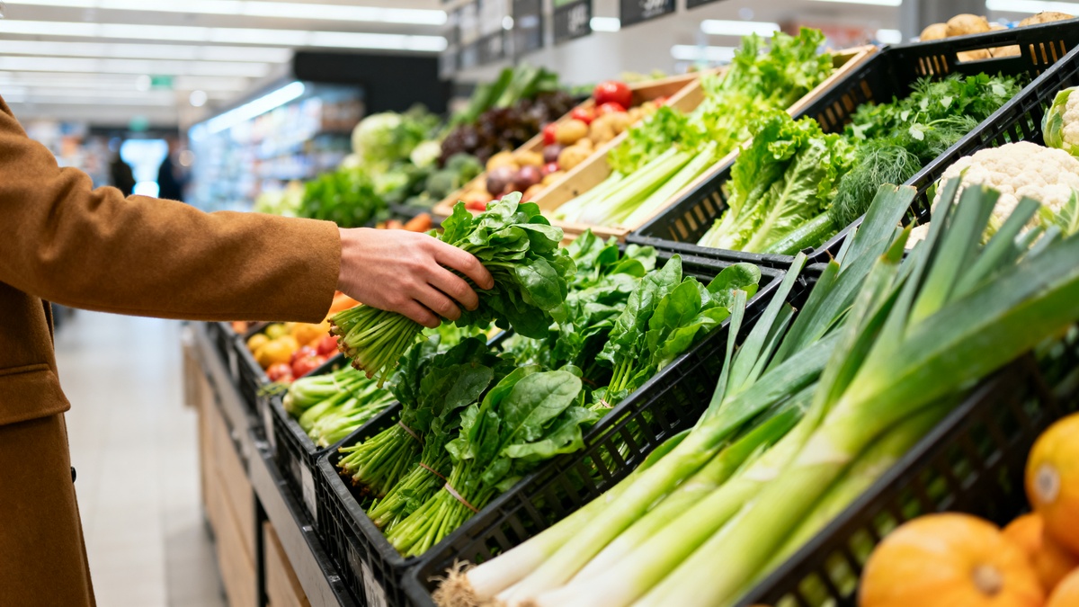 不卖隔夜肉，钱大妈日前递交招股书，准备在港交所上市